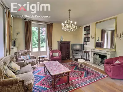 Maison, 330 m²