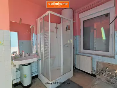 Maison, 246 m²