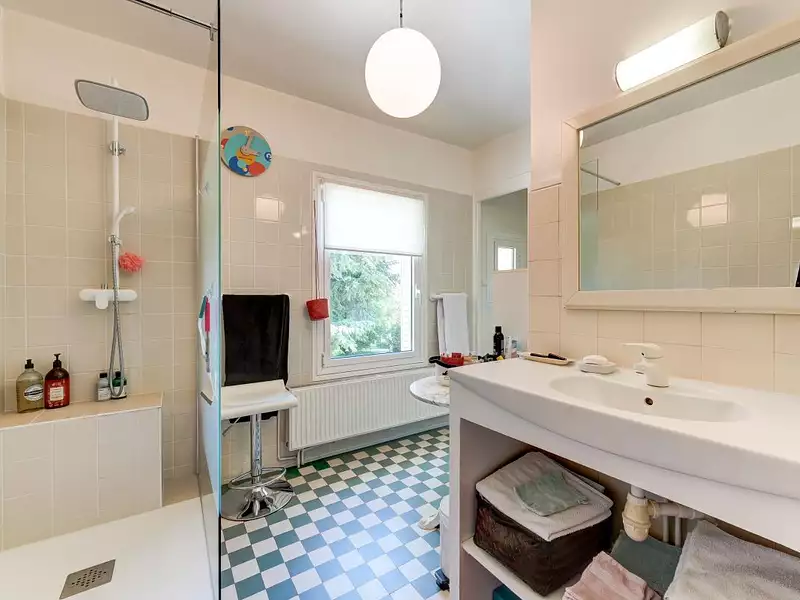 Maison, 204 m²
