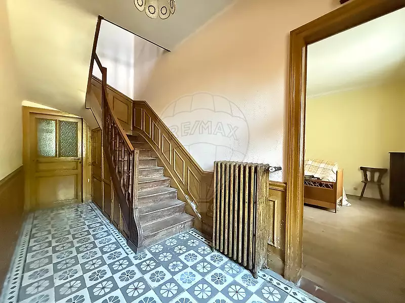 Maison, 560 m²