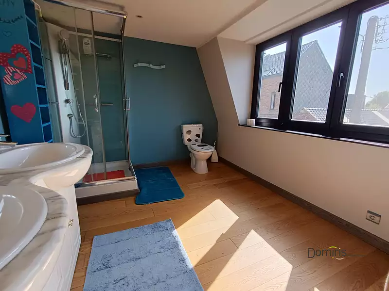 Maison, 162 m²