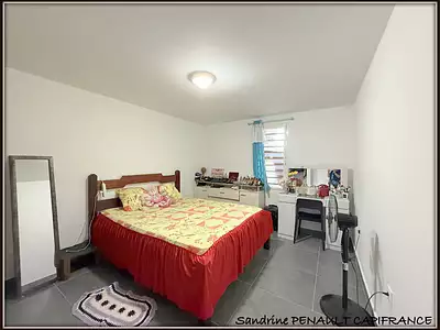 Maison, 246 m²