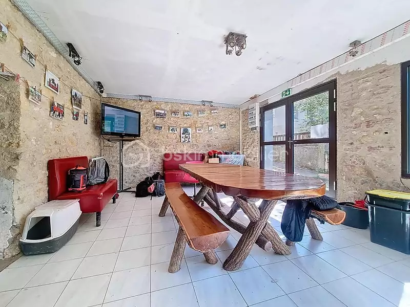 Maison, 250 m²