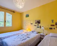 Maison, 166 m²