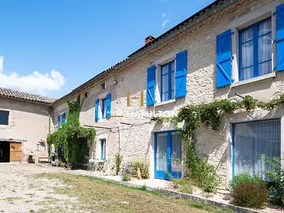 Maison, 282 m²