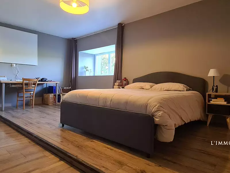 Maison, 376,3 m²