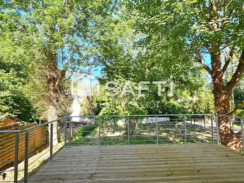 Maison, 192 m²