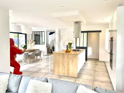 Maison, 141 m²