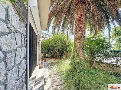 Immeuble, 150 m²