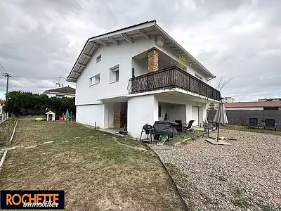 Maison, 140,05 m²