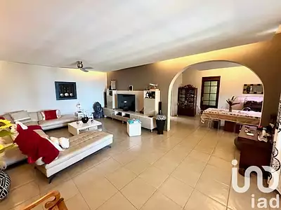 Maison, 157 m²