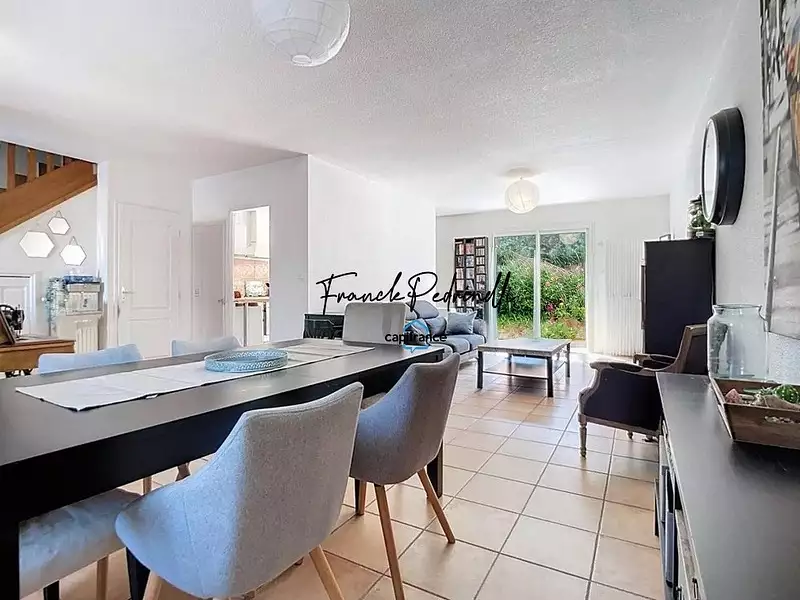 Maison, 109 m²