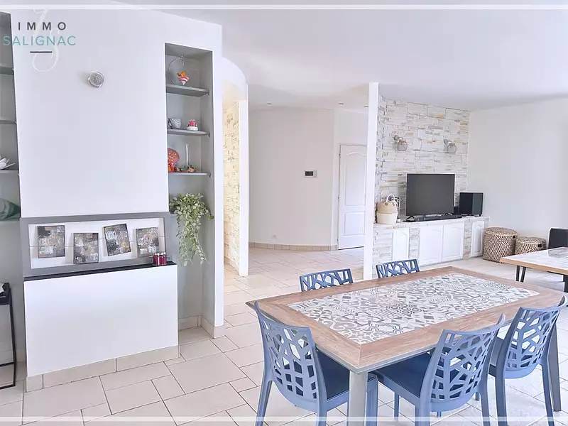 Maison, 181 m²
