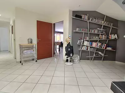 Maison, 330 m²