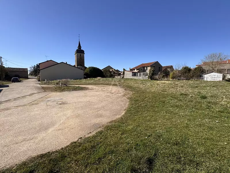 Terrain, 448 m²