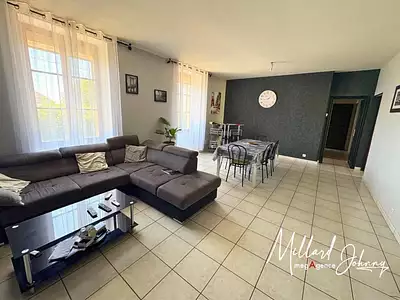Maison, 220 m²