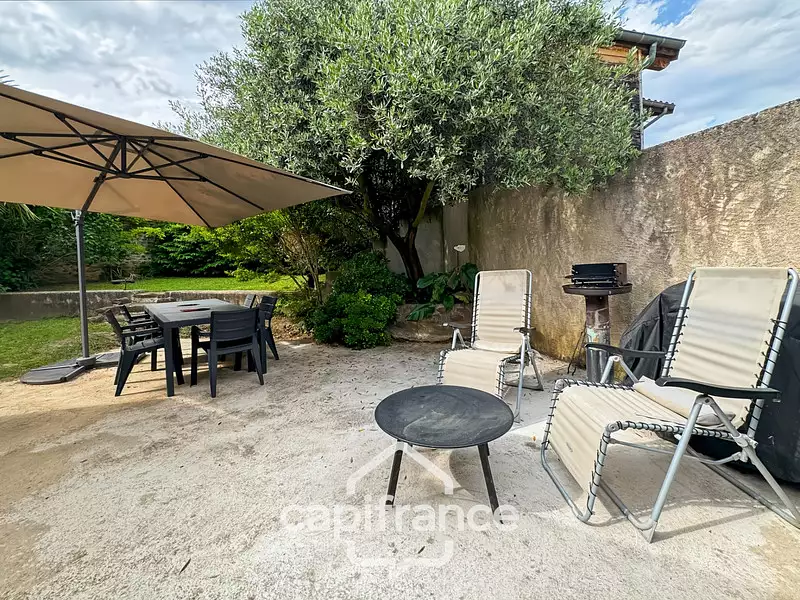 Maison, 197 m²