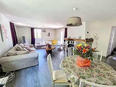 Maison, 117 m²