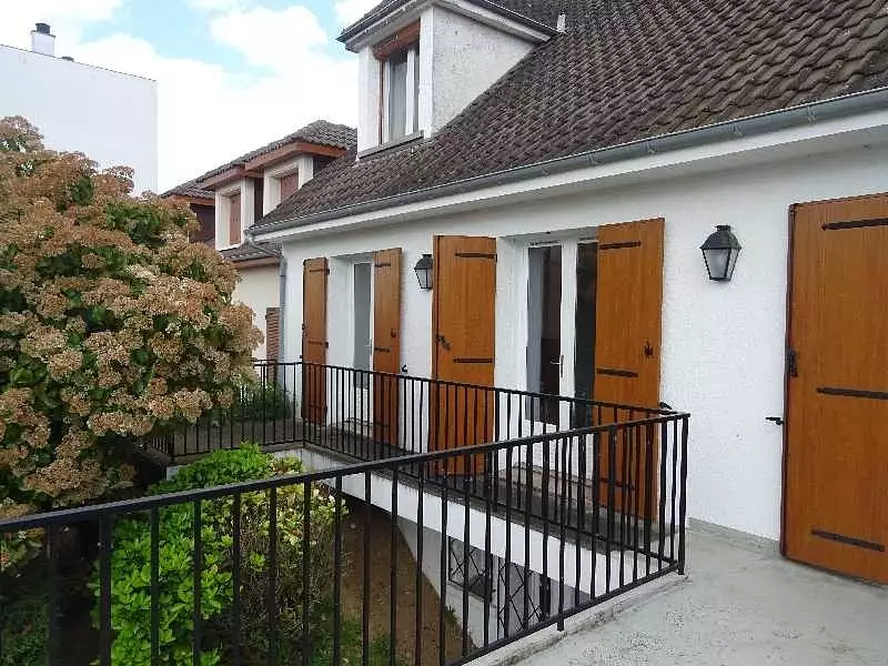 Maison, 212 m²