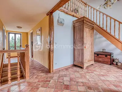 Maison, 168 m²