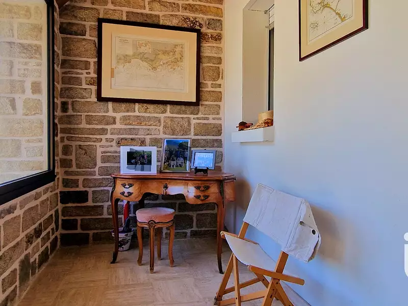 Maison, 233 m²