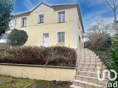Maison, 180 m²