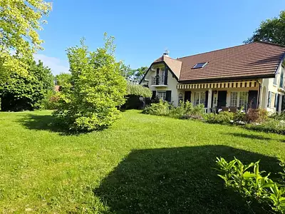 Maison, 241 m²