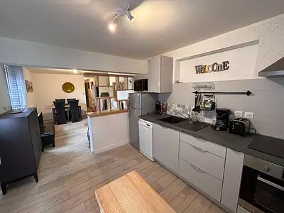 Maison, 195 m²