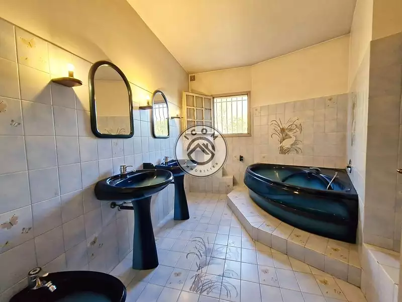 Maison, 170 m²