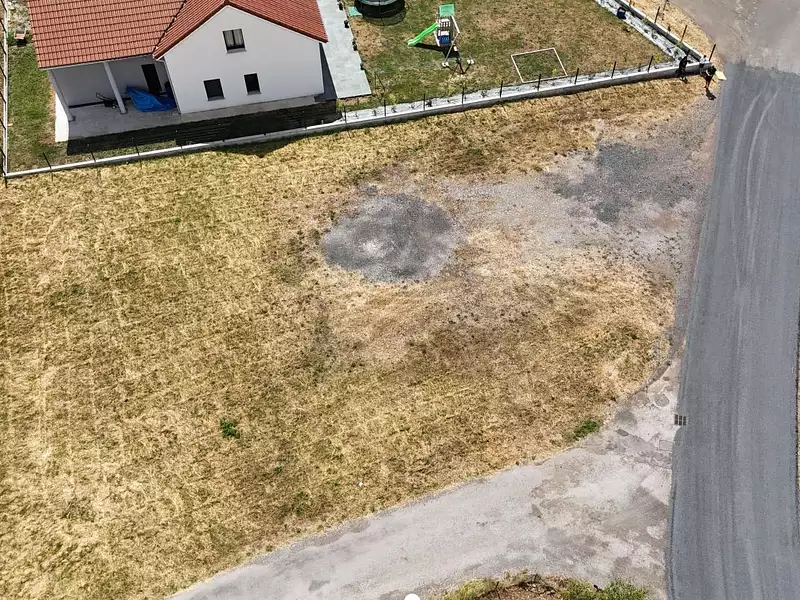 Terrain, 912 m²