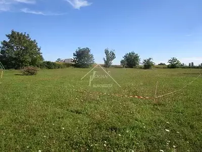 Terrain, 1 390 m²