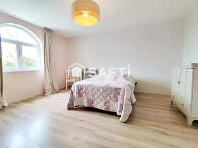 Maison, 213 m²