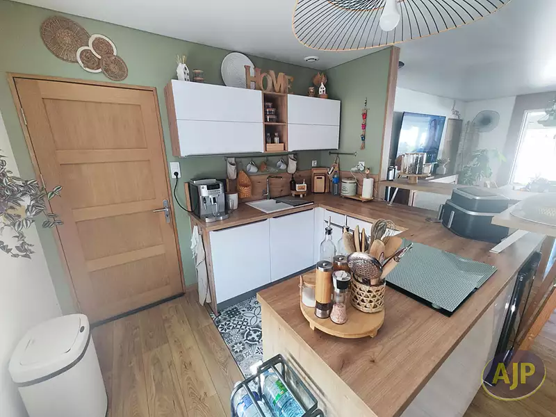 Maison, 89 m²