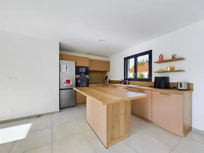Maison, 102 m²