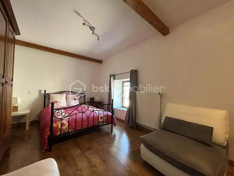 Maison, 270 m²