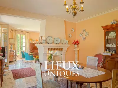Maison, 206 m²
