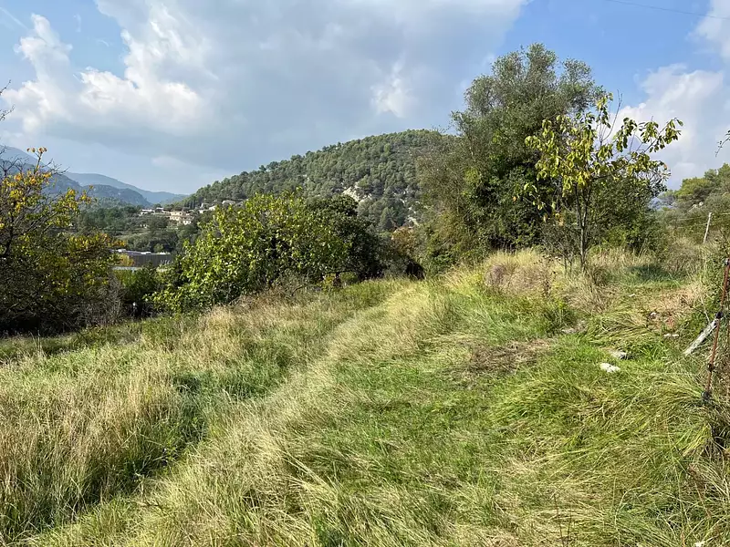 Terrain, 1 143 m²