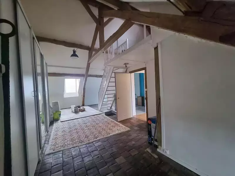 Maison, 250 m²