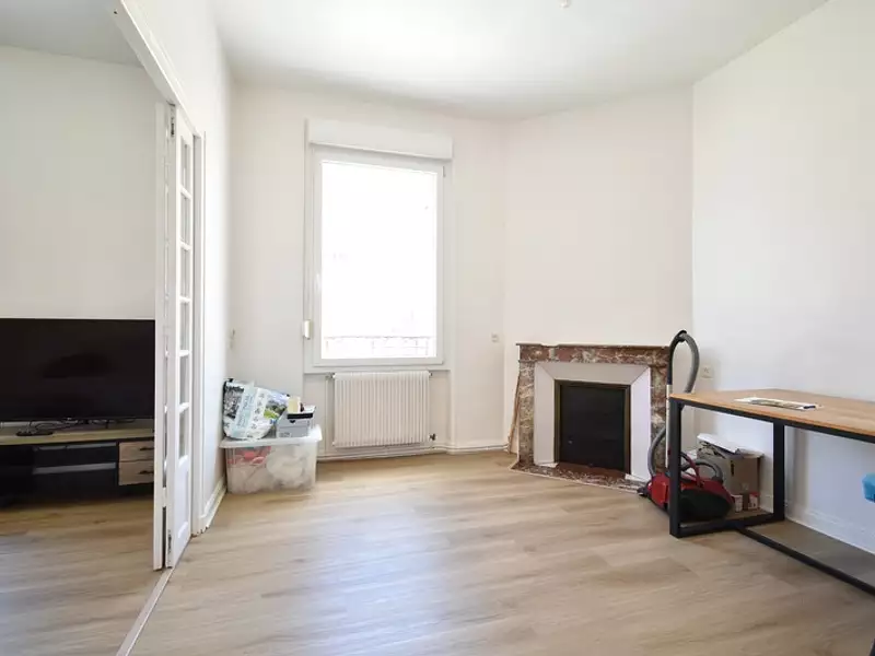 Immeuble, 130 m²