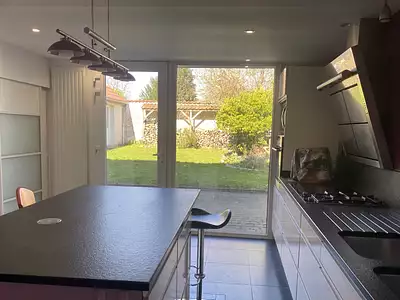 Maison, 203 m²