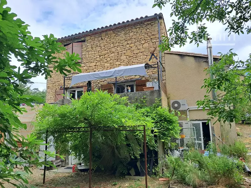 Maison, 167 m²