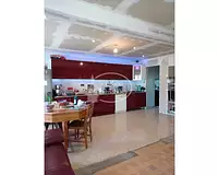 Maison, 190 m²