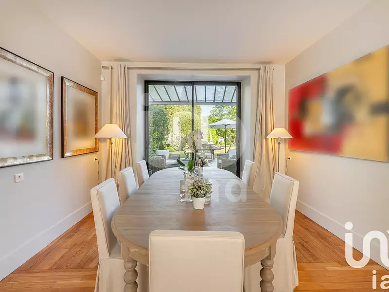 Maison, 318 m²