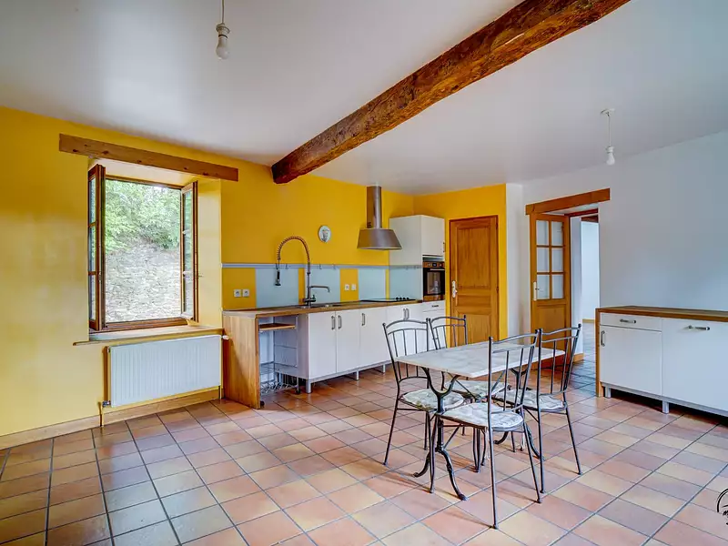 Maison, 166 m²