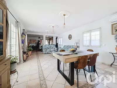 Maison, 115 m²