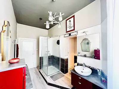 Maison, 275 m²