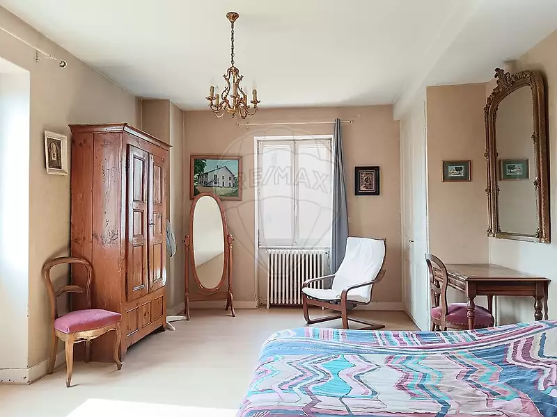Maison, 296 m²