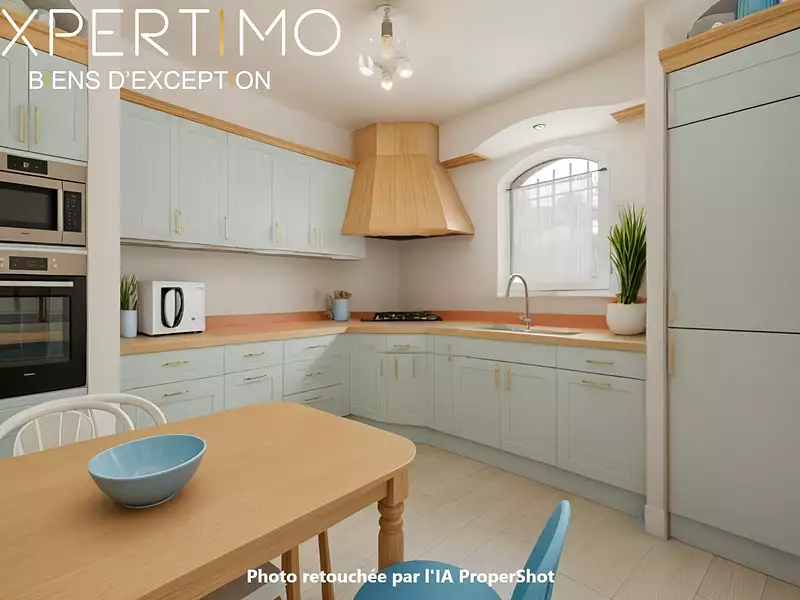 Maison, 167 m²