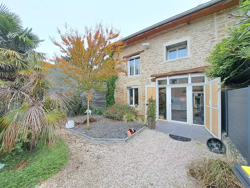 Maison, 94 m²