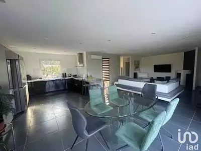 Maison, 140 m²